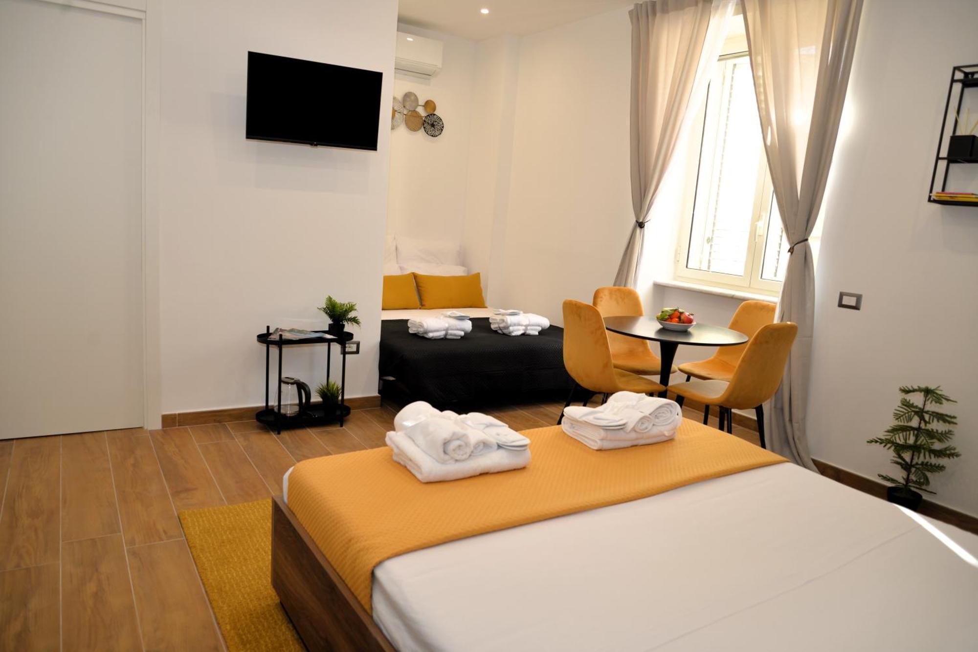 Blackwoody Contemporary Rooms - Napoli Centro Storico Dış mekan fotoğraf